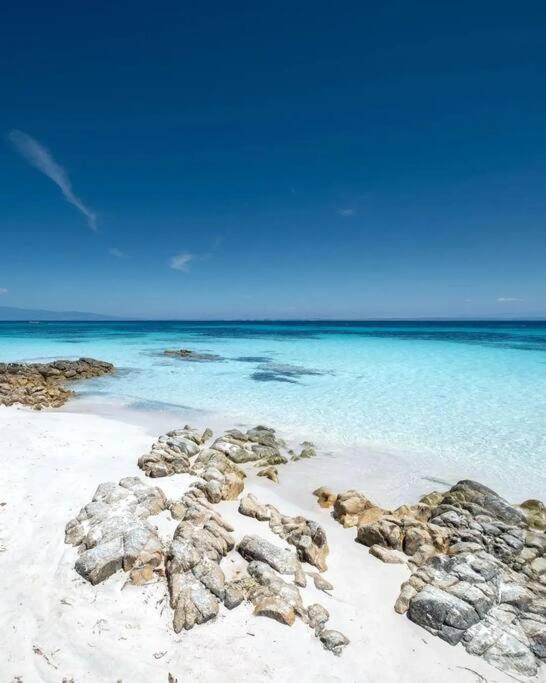 Vila Casa Sul Mare A Putzu Idu - Grazie Di Esistere Exteriér fotografie