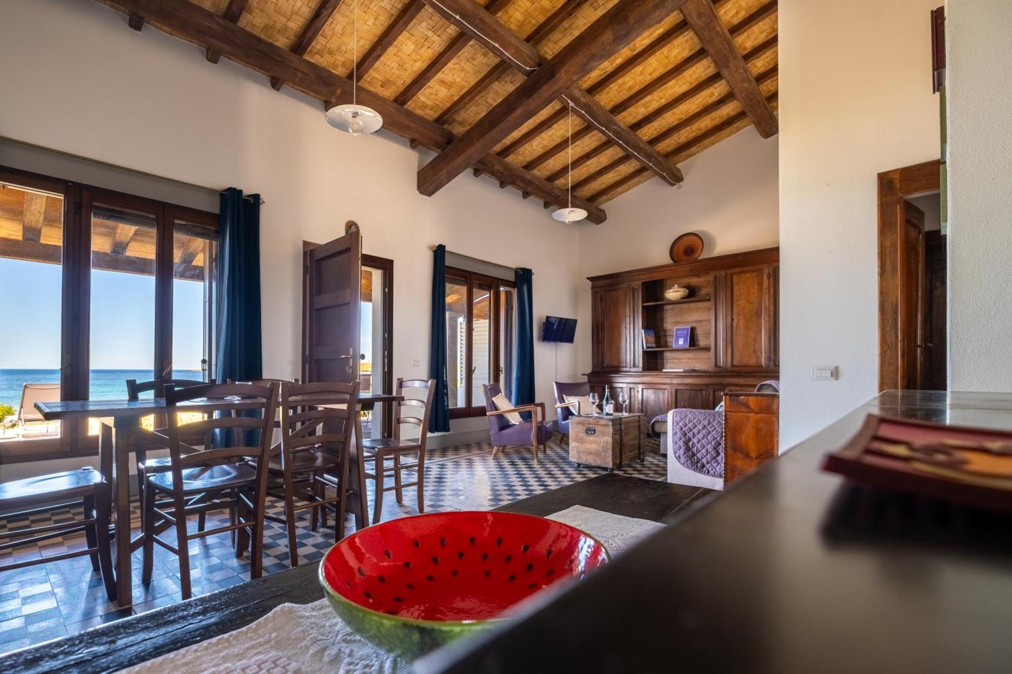 Vila Casa Sul Mare A Putzu Idu - Grazie Di Esistere Exteriér fotografie